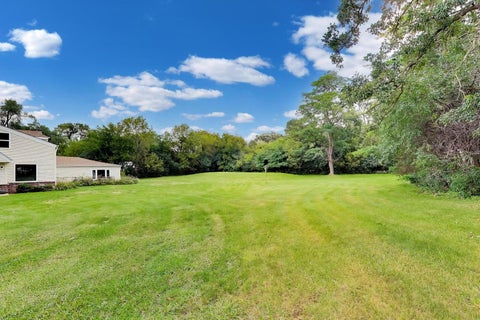 Tiny photo for 24826 W Miller Road, North Barrington, IL 60010 (MLS # 12745985)