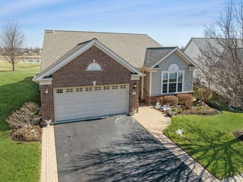 Tiny photo for 2791 Beacon Point Circle, Elgin, IL 60124 (MLS # 12593171)