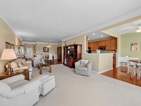 Tiny photo for 2791 Beacon Point Circle, Elgin, IL 60124 (MLS # 12593171)