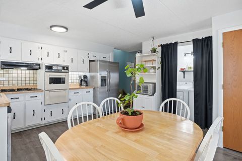 Tiny photo for 6257 S Newland Avenue #1N, Chicago, IL 60638 (MLS # 12616460)