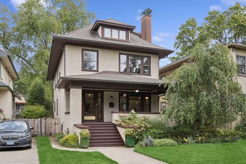 136 S Taylor Avenue Oak Park IL 60302