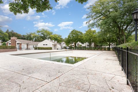 Tiny photo for 30W539 Fairway Drive, Naperville, IL 60563 (MLS # 12508124)