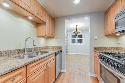 Tiny photo for 30W539 Fairway Drive, Naperville, IL 60563 (MLS # 12508124)