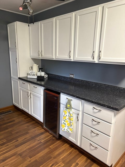 Tiny photo for 330 Shield Court, Bolingbrook, IL 60440 (MLS # 12773558)