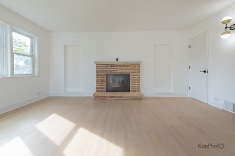 Tiny photo for 1783 Lee Street, Des Plaines, IL 60018 (MLS # 12520650)