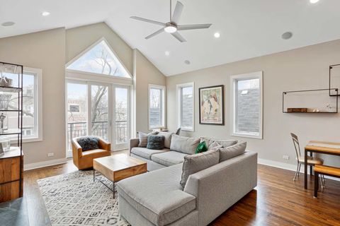 Tiny photo for 2657 N Racine Avenue #3, Chicago, IL 60614 (MLS # 12555915)