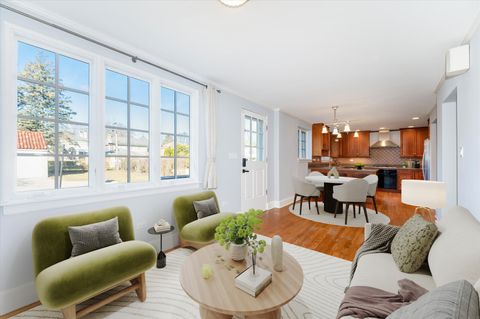 Tiny photo for 1420 Bonnie Brae Place, River Forest, IL 60305 (MLS # 12580690)