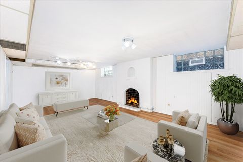 Tiny photo for 1420 Bonnie Brae Place, River Forest, IL 60305 (MLS # 12580690)