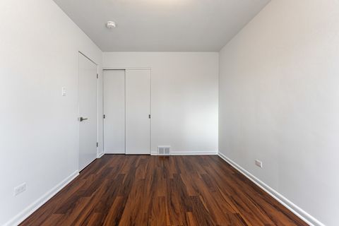 Tiny photo for 4313 Elm Avenue, Lyons, IL 60534 (MLS # 12578242)