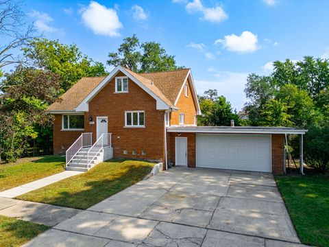 Photo of 4313 Elm Avenue, Lyons, IL 60534 (MLS # 12578242)