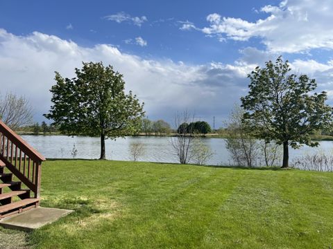 Tiny photo for 337 W CALDWELL Drive, Round Lake, IL 60073 (MLS # 12642478)