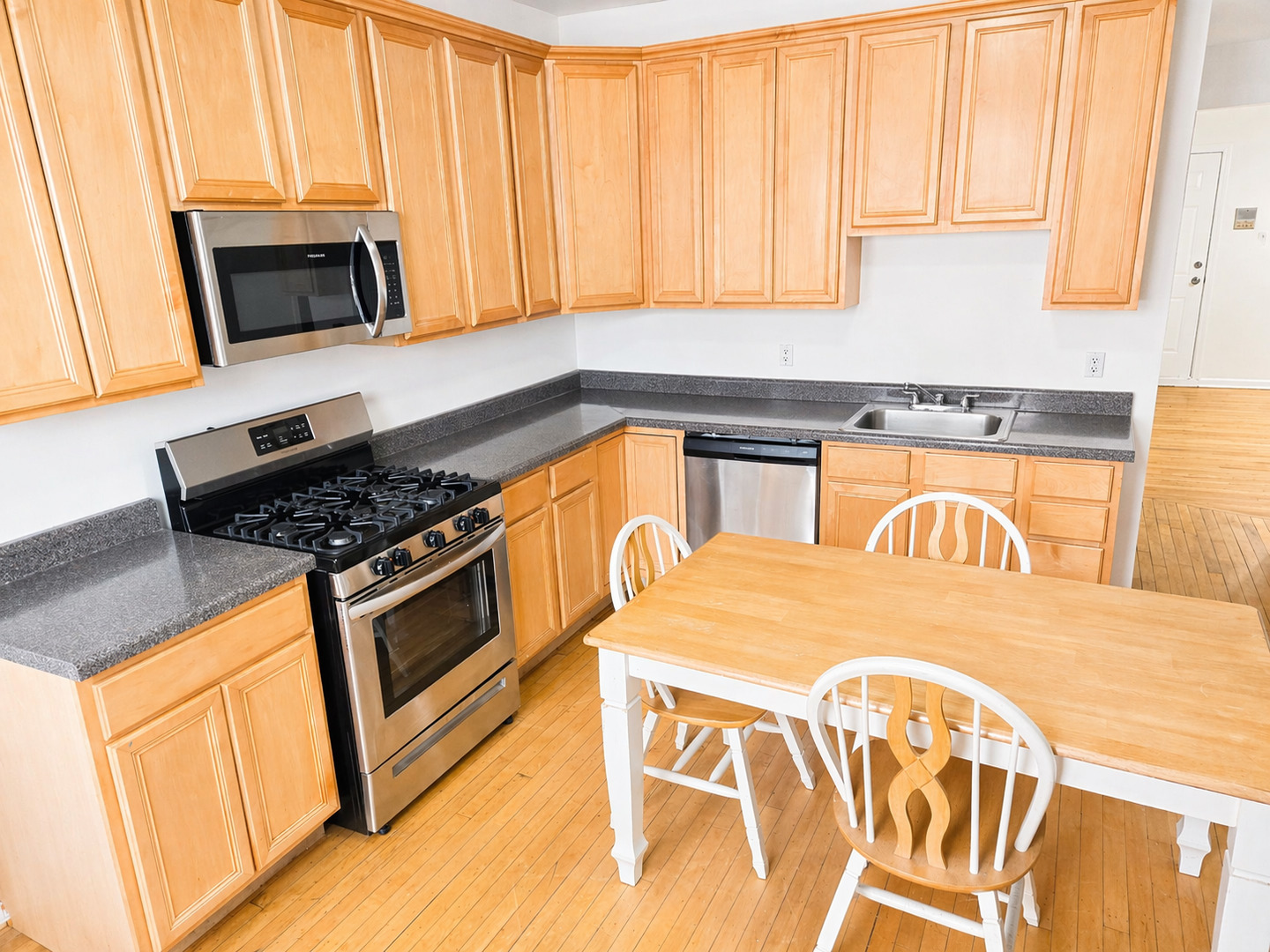 2239 N Western Avenue 1R