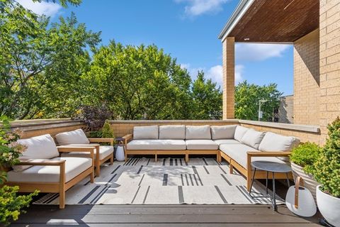 Tiny photo for 4622 N Ashland Avenue #3, Chicago, IL 60640 (MLS # 12560900)