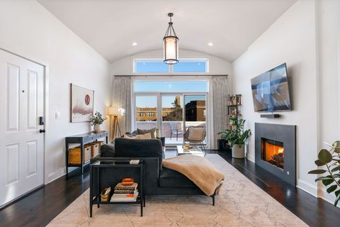 Tiny photo for 4622 N Ashland Avenue #3, Chicago, IL 60640 (MLS # 12560900)