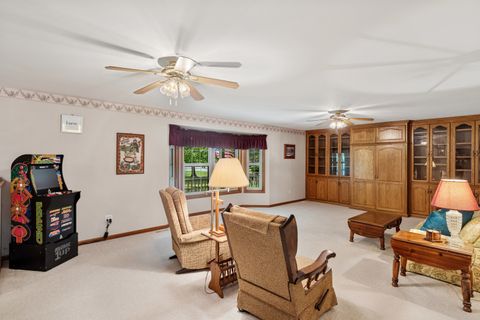 Tiny photo for 43100 N Lewis Avenue, Zion, IL 60099 (MLS # 12477472)