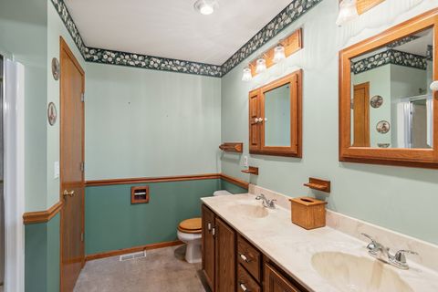 Tiny photo for 43100 N Lewis Avenue, Zion, IL 60099 (MLS # 12477472)