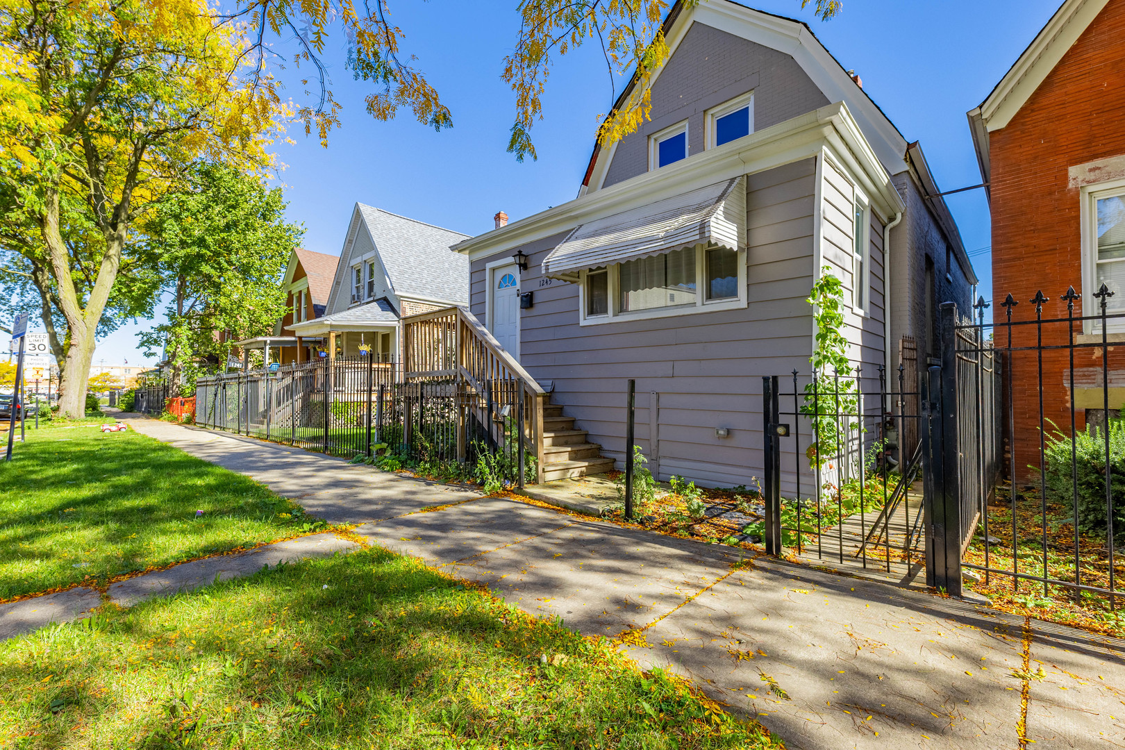 1245 S Komensky Avenue