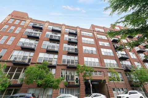 Photo of 1500 W Monroe Street #413, Chicago, IL 60607 (MLS # 12657880)