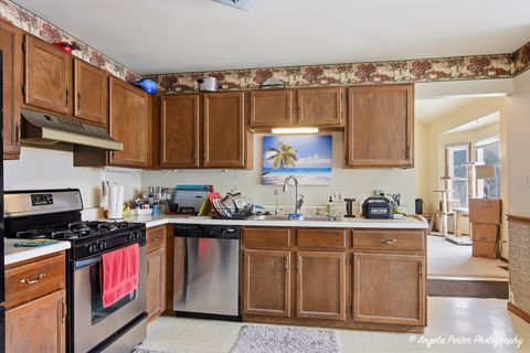 Tiny photo for 4704 Hartland Trail, McHenry, IL 60050 (MLS # 12596580)