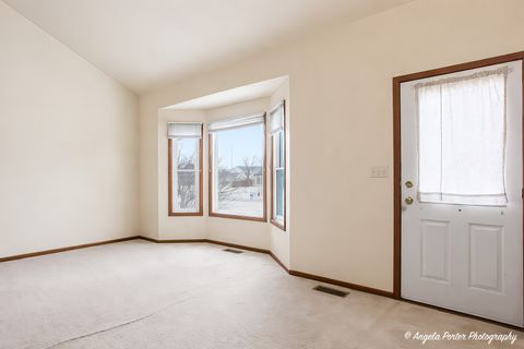 Tiny photo for 4704 Hartland Trail, McHenry, IL 60050 (MLS # 12596580)