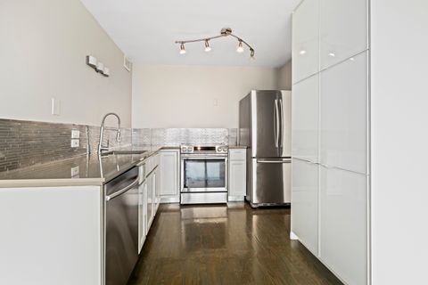 Tiny photo for 1540 N LASALLE Drive #907, Chicago, IL 60610 (MLS # 12570583)