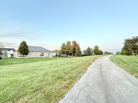 Tiny photo for 21053 Benjamin Drive, Shorewood, IL 60404 (MLS # 12516818)