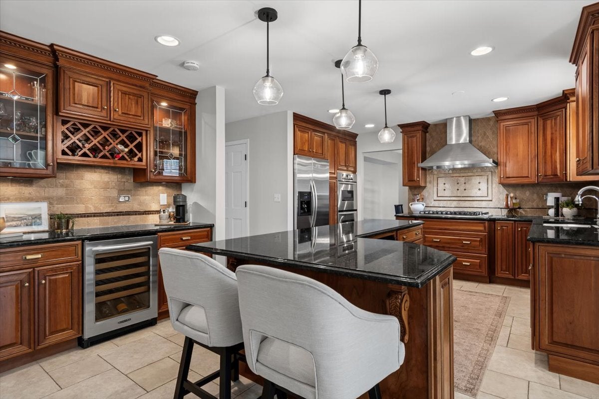 1325 Deerfield Lane