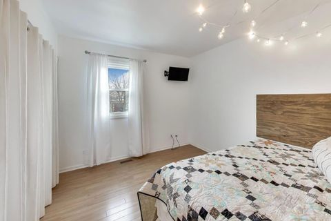 Tiny photo for 344 Timber Oaks Drive, North Aurora, IL 60542 (MLS # 12588489)