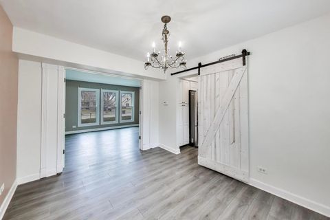 Tiny photo for 344 Timber Oaks Drive, North Aurora, IL 60542 (MLS # 12588489)