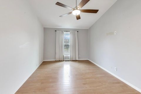 Tiny photo for 344 Timber Oaks Drive, North Aurora, IL 60542 (MLS # 12588489)