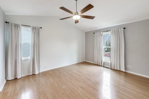 Tiny photo for 344 Timber Oaks Drive, North Aurora, IL 60542 (MLS # 12588489)