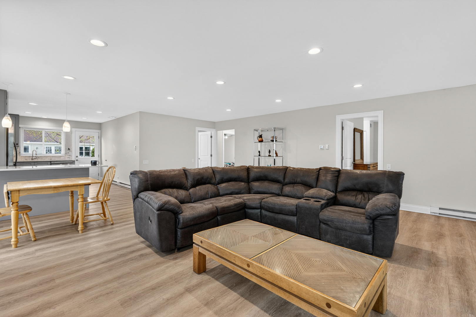 7225 Oxford Circle