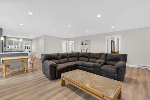 Tiny photo for 7225 Oxford Circle, Fox Lake, IL 60020 (MLS # 12649375)