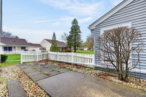 Tiny photo for 7225 Oxford Circle, Fox Lake, IL 60020 (MLS # 12649375)