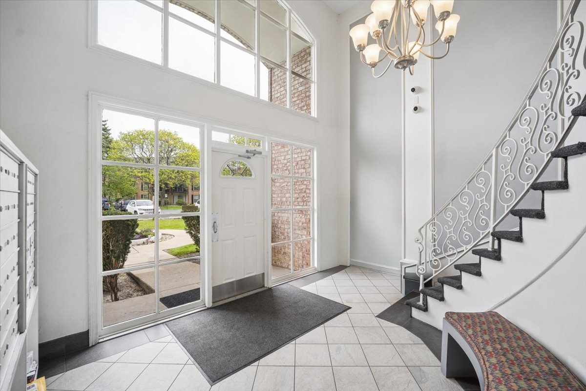 5400 Carriageway Drive 315
