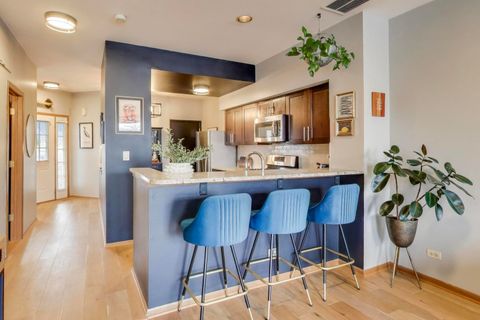 Tiny photo for 1052 Ripple Ridge Drive, Darien, IL 60561 (MLS # 12532694)