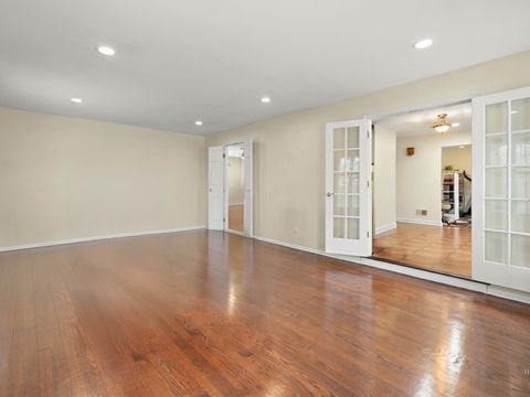 Tiny photo for 1358 W Borders Drive, Palatine, IL 60067 (MLS # 12569259)