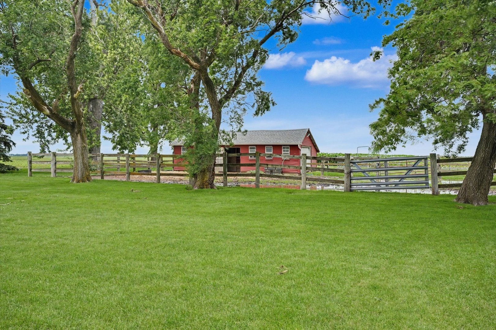 1152 County Road 2900 Road
