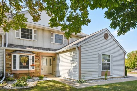 Photo of 345 Ascot Lane, Streamwood, IL 60107 (MLS # 12466170)