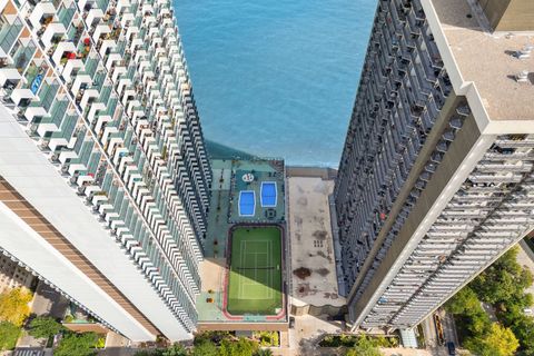 Tiny photo for 6033 N Sheridan Road #19K, Chicago, IL 60660 (MLS # 12507144)