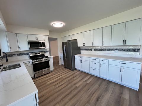 Tiny photo for 4900 MARY Court, Country Club Hills, IL 60478 (MLS # 12623371)