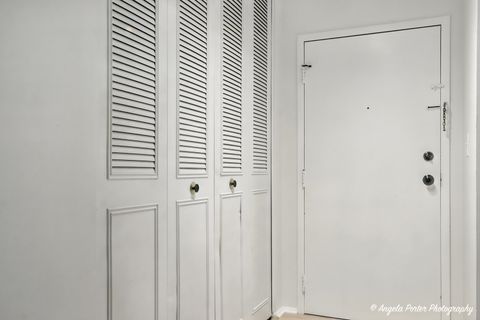 Tiny photo for 2600 Brookwood Way Drive #305, Rolling Meadows, IL 60008 (MLS # 12424874)