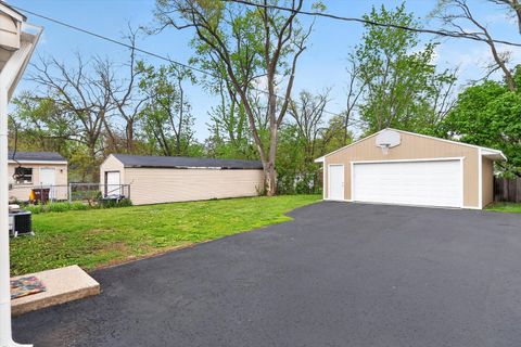 Tiny photo for 2011 Overdene Avenue, Rockford, IL 61103 (MLS # 12627948)