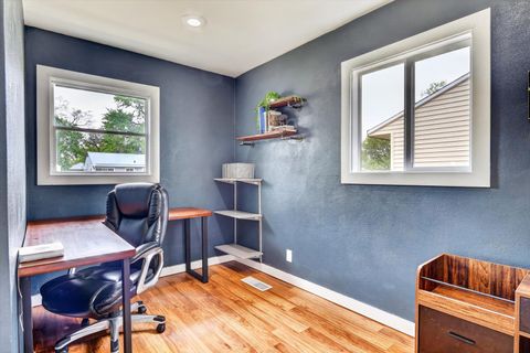Tiny photo for 2011 Overdene Avenue, Rockford, IL 61103 (MLS # 12627948)
