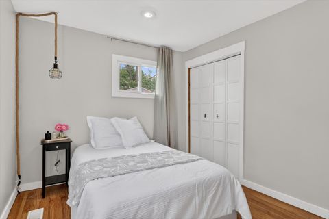 Tiny photo for 2011 Overdene Avenue, Rockford, IL 61103 (MLS # 12627948)