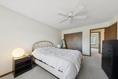 Tiny photo for 8320 Highpoint Circle #8230-F, Darien, IL 60561 (MLS # 12476981)