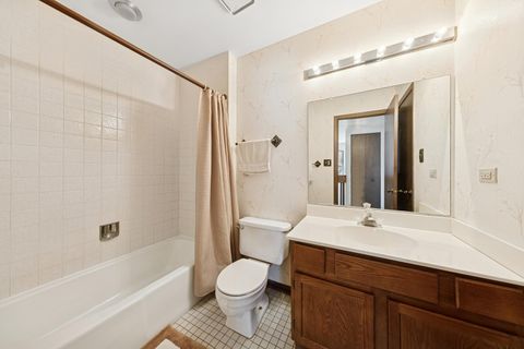 Tiny photo for 8320 Highpoint Circle #8230-F, Darien, IL 60561 (MLS # 12476981)