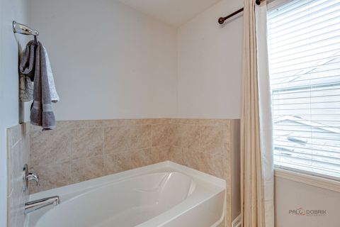 Tiny photo for 34075 N Jenna Lane, Gurnee, IL 60031 (MLS # 12497406)