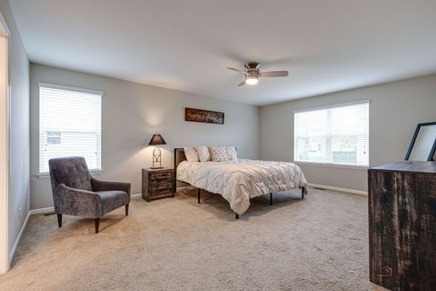 Tiny photo for 34075 N Jenna Lane, Gurnee, IL 60031 (MLS # 12497406)