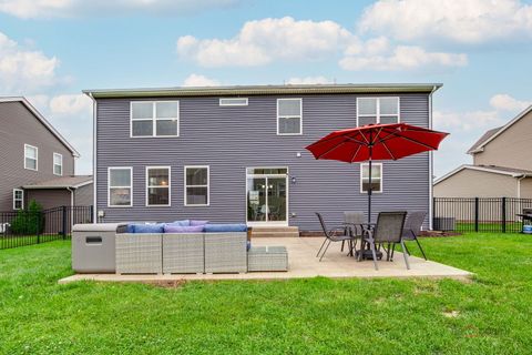 Tiny photo for 34075 N Jenna Lane, Gurnee, IL 60031 (MLS # 12497406)